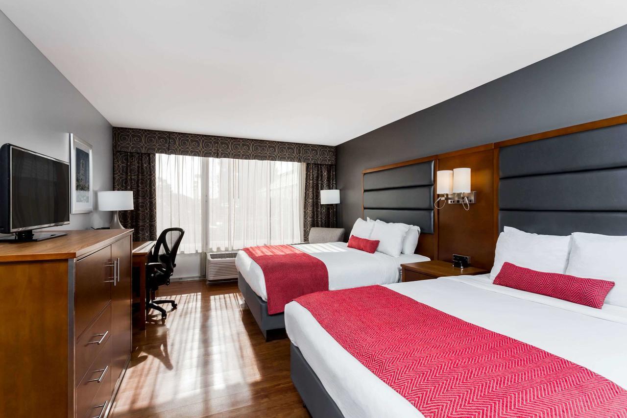 Wyndham Garden Greensboro Eksteriør bilde