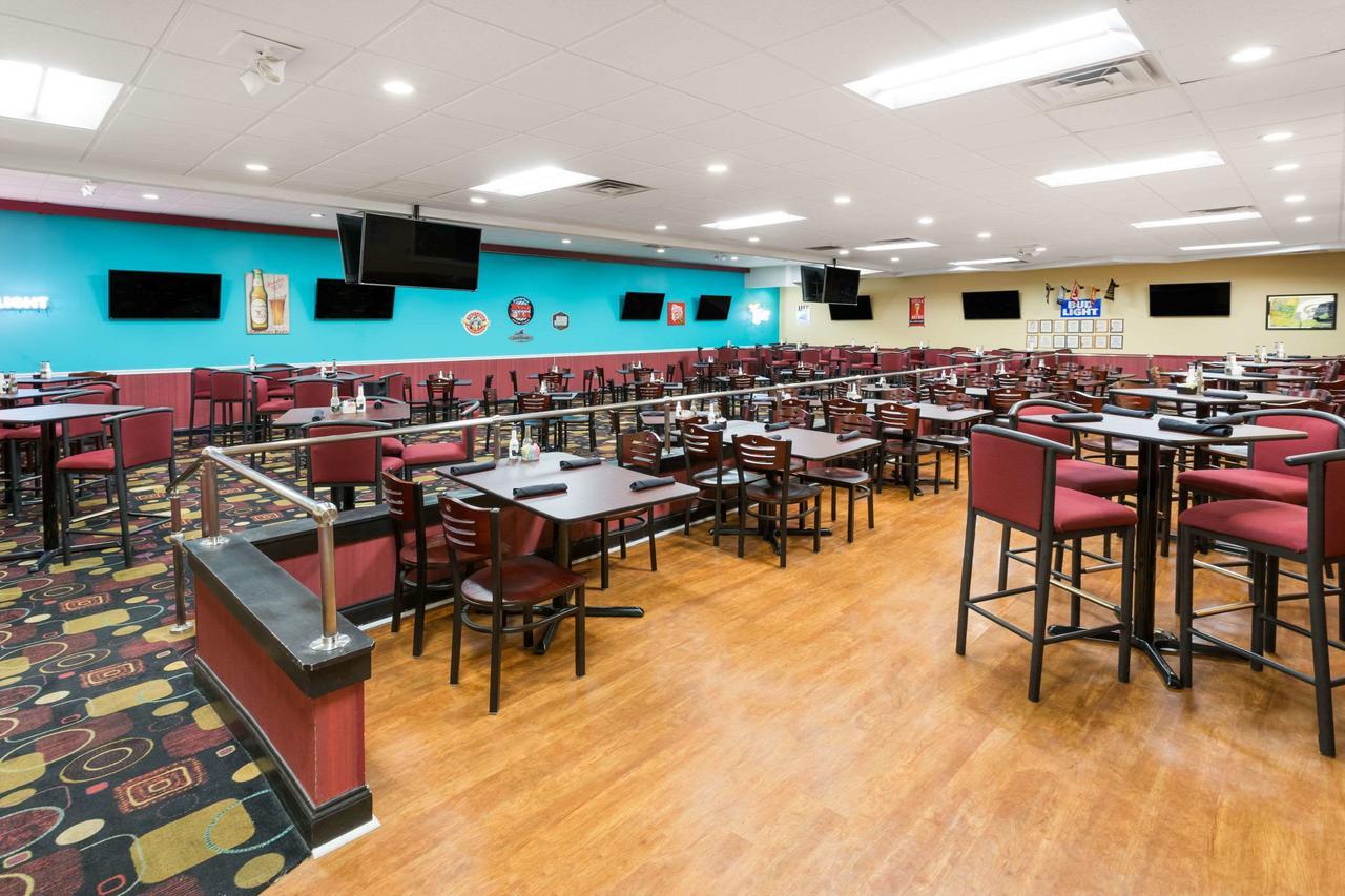 Wyndham Garden Greensboro Eksteriør bilde