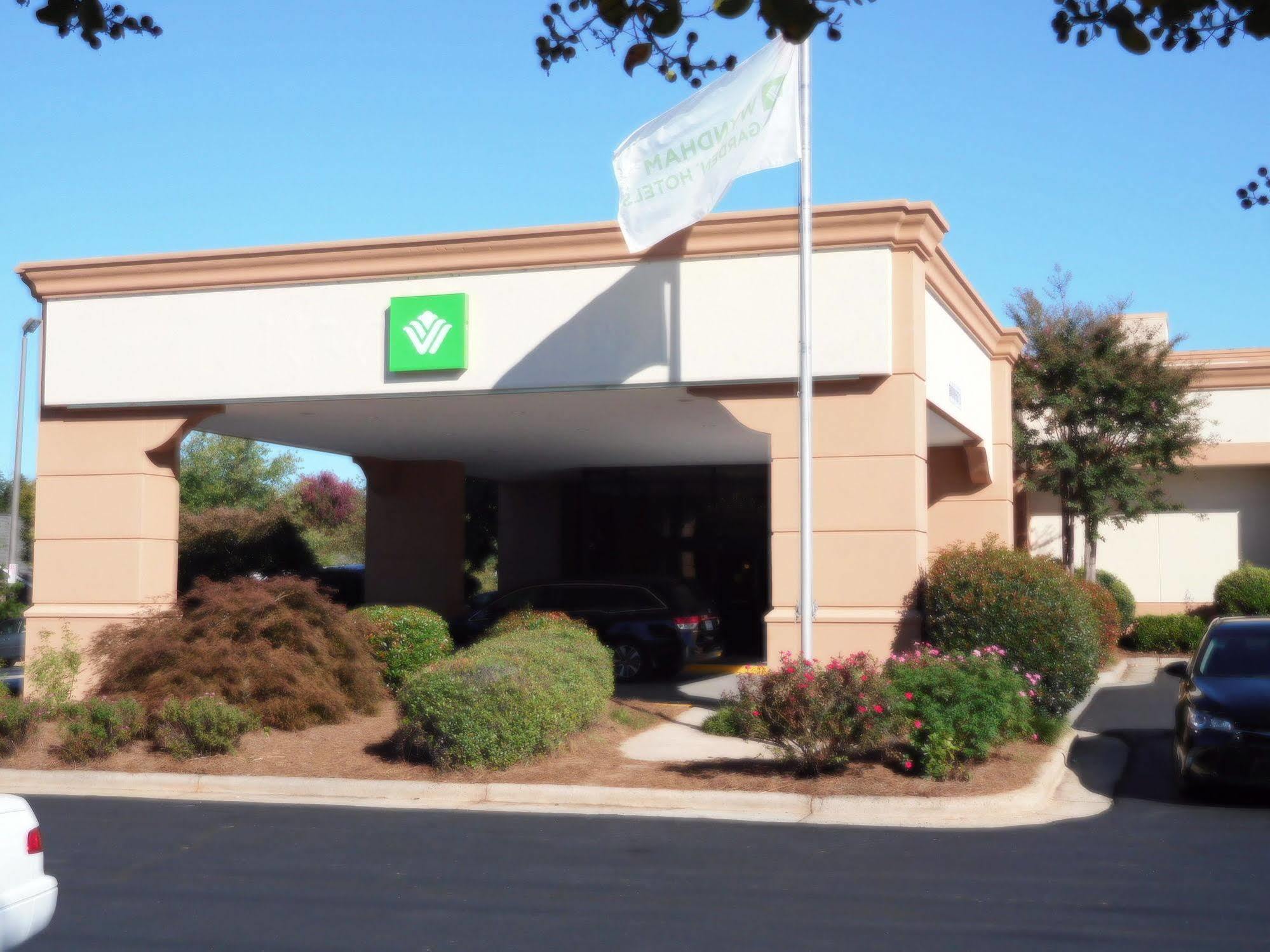 Wyndham Garden Greensboro Eksteriør bilde
