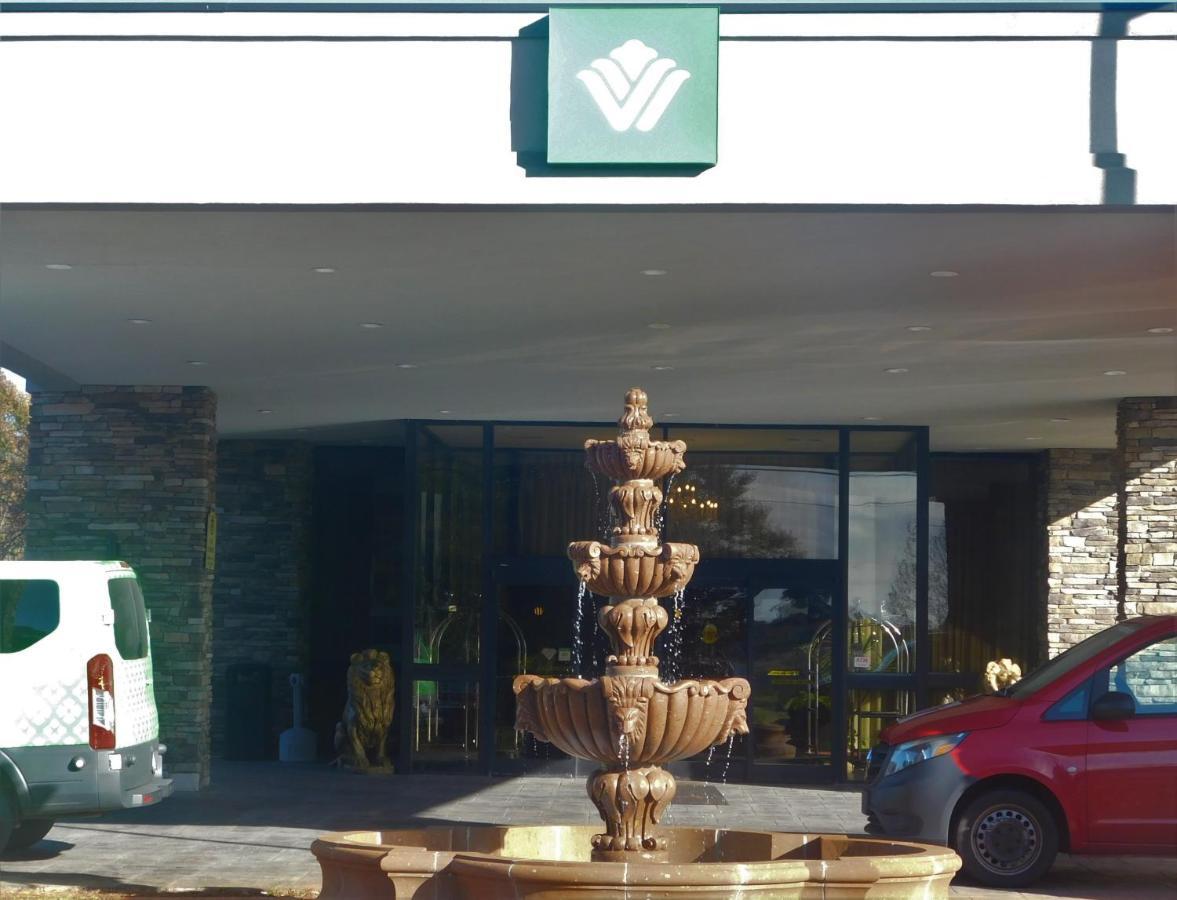 Wyndham Garden Greensboro Eksteriør bilde